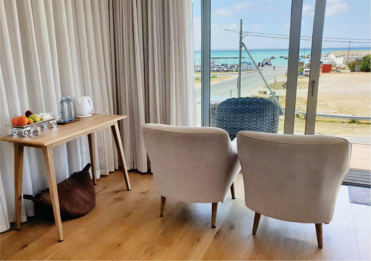 Oceans Guest House & Luxurious Apartments Struisbaai Ngoại thất bức ảnh