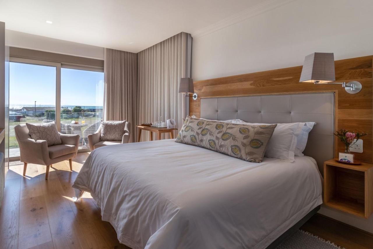 Oceans Guest House & Luxurious Apartments Struisbaai Ngoại thất bức ảnh